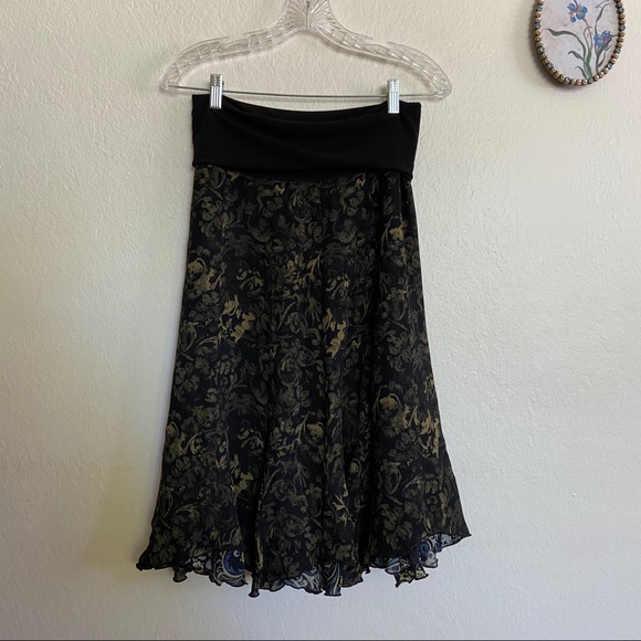 CAbi Floral Reversible Skirt - Picture 8 of 13